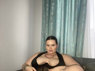 Divine-1 Porn Show