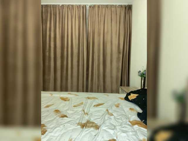 Divana-1's BongaCams show and profile