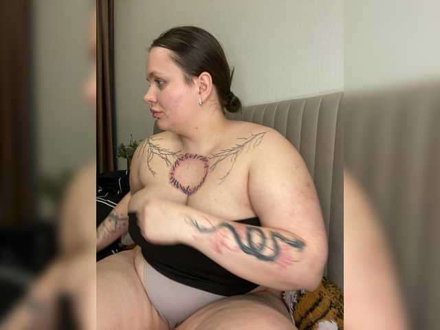 Divana-1's BongaCams profile