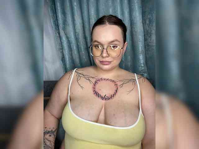 Divine-1 webcam