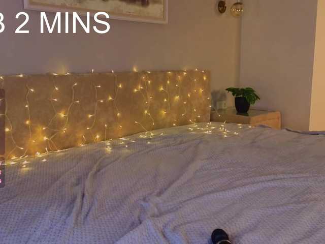 TinyMollys's BongaCams show and profile