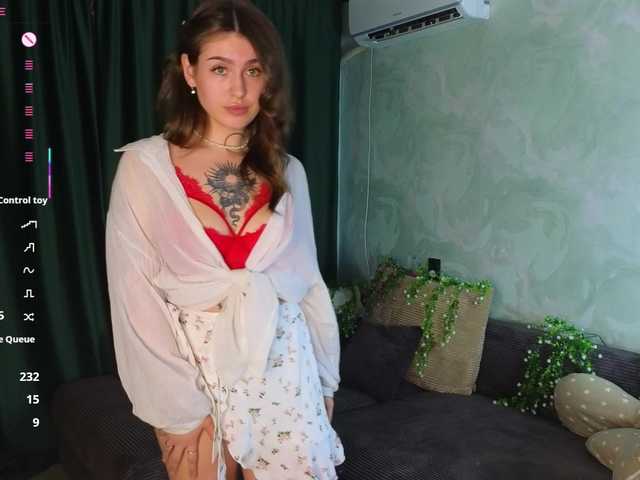 BongaCams's sexy TinyMollys is broadcasting now getting lustful and masturbating TinyMollys from BongaCams