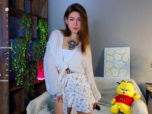 TinyMollys – webcam model profile photo