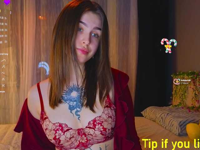TinyMollys's BongaCams show and profile