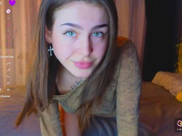 TinyMollys from BongaCams