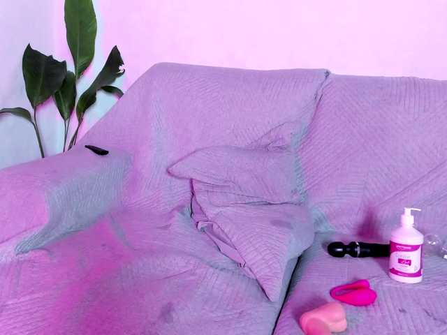 go to chat with ElliChique