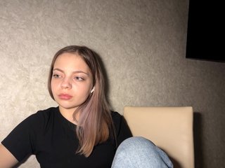 DavinaHaddad Porn Show