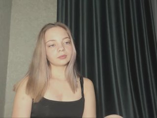 DavinaHaddad Porn Show