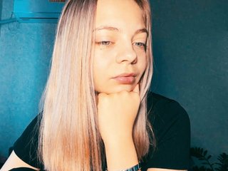 DavinaHaddad Porn Show