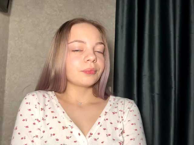 DavinaHaddad's BongaCams show and profile