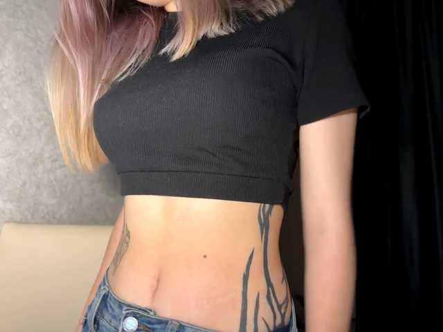 DavinaHaddad's BongaCams show and profile