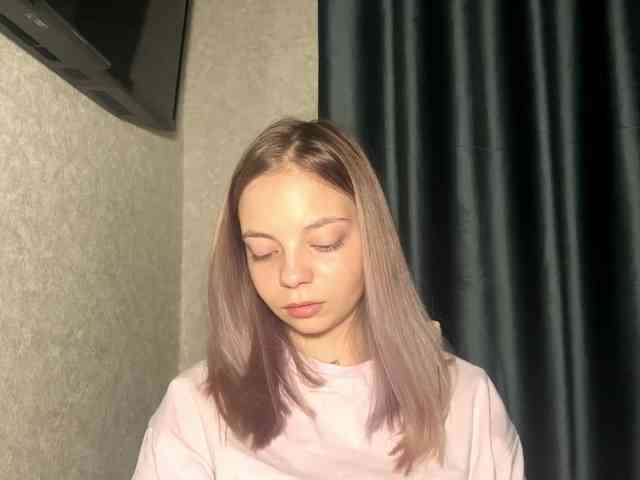 DavinaHaddad DavinaHaddad