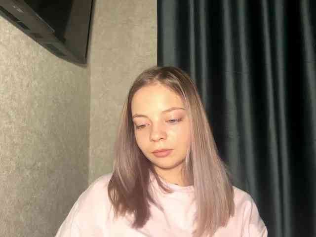 DavinaHaddad DavinaHaddad