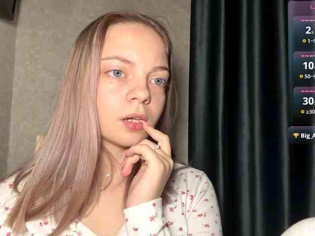 DavinaHaddad Live Webcam on BongaCams