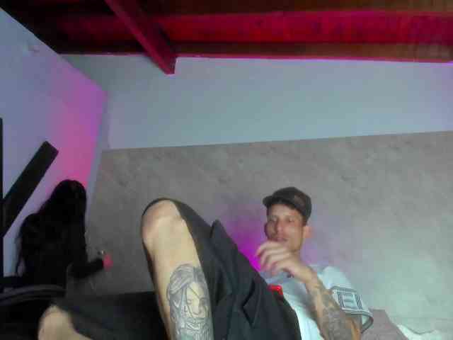 khloeandjhonas webcam