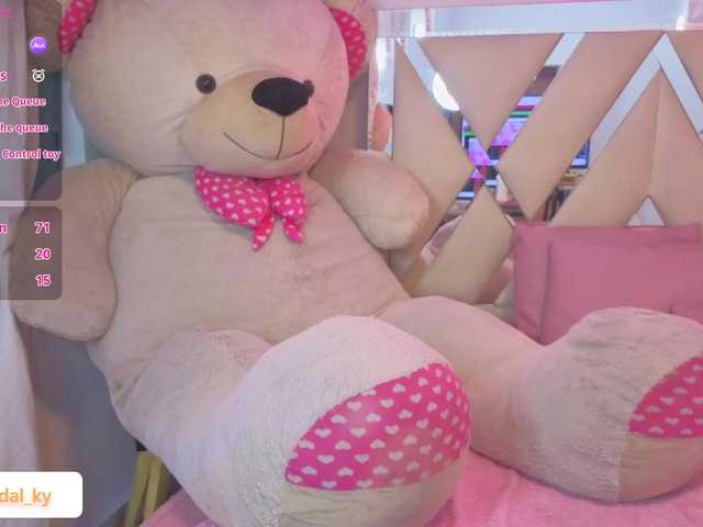 KENNDAL-TAY's BongaCams show and profile