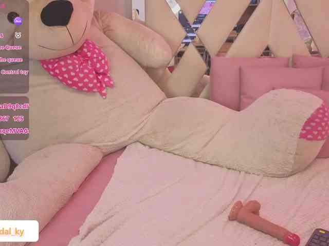 KENNDAL-TAY KENNDAL-TAY