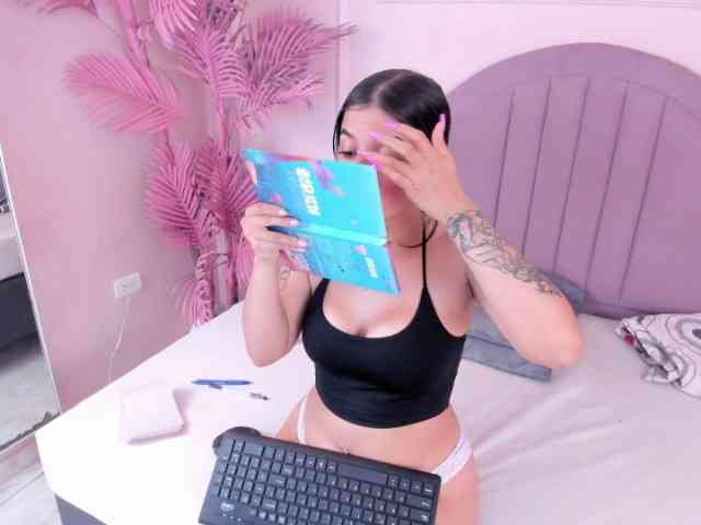 Madyscarlett webcam