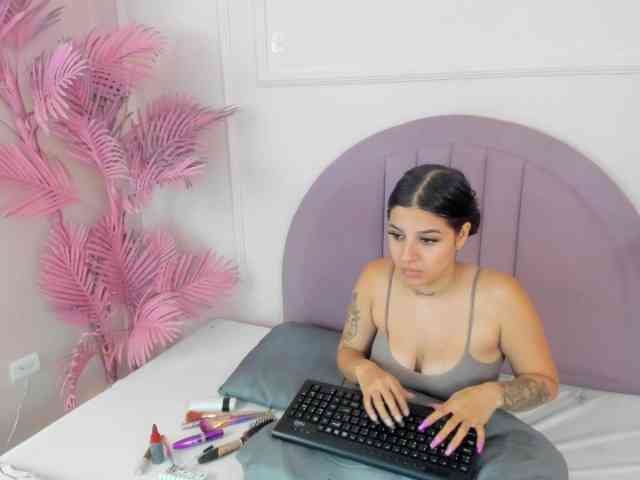 Madyscarlett webcam