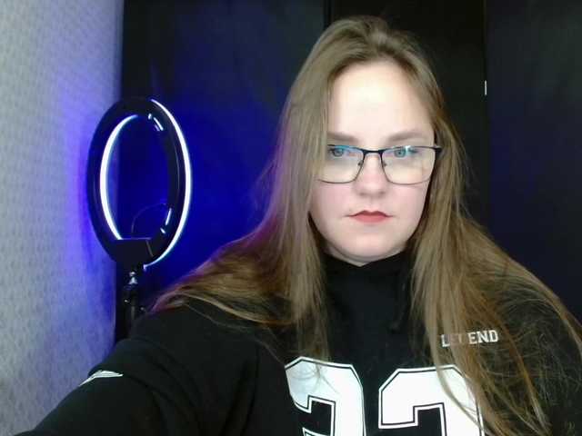 Kristi Mur (KristiMur1)