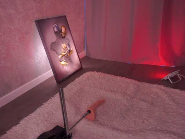 MerandaBlosom's BongaCams show and profile