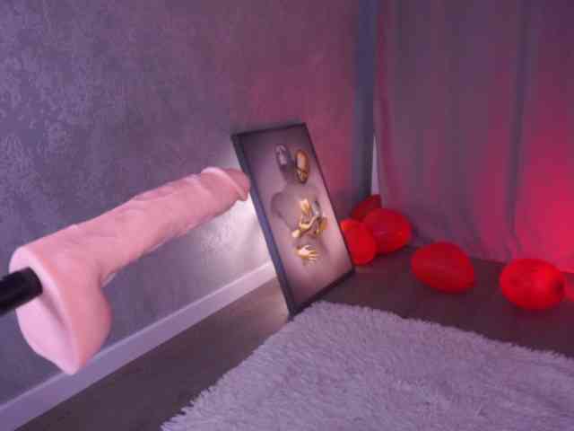 MerandaBlosom webcam