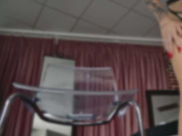 Sex chat gratuit in direct cu Megansin pe BongaCams