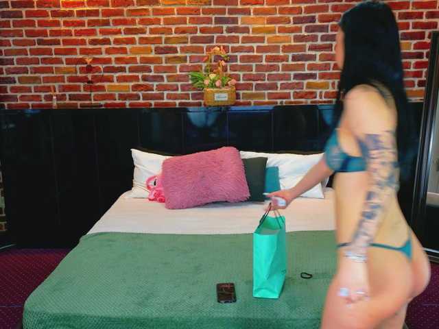 Sex chat gratuit in direct cu Megansin pe BongaCams