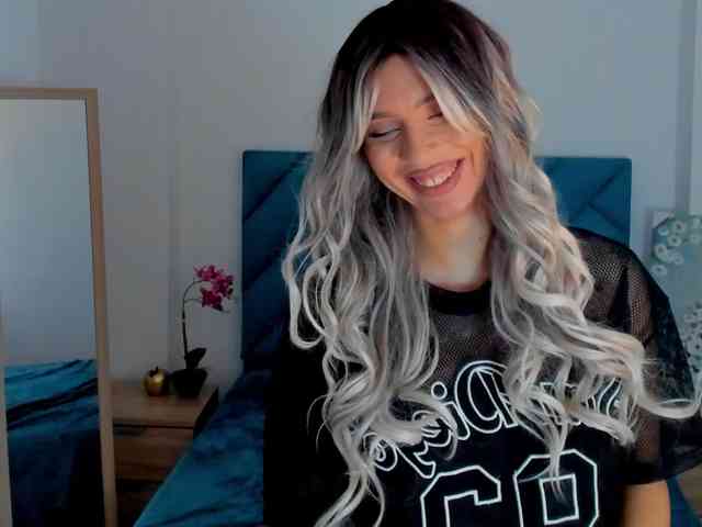 Megansin Live Webcam on BongaCams