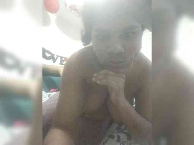 Elpintoypaola webcam