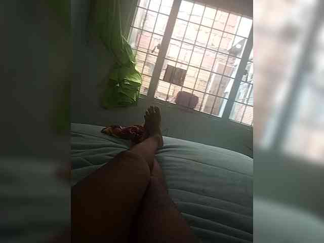 Elpintoypaola webcam