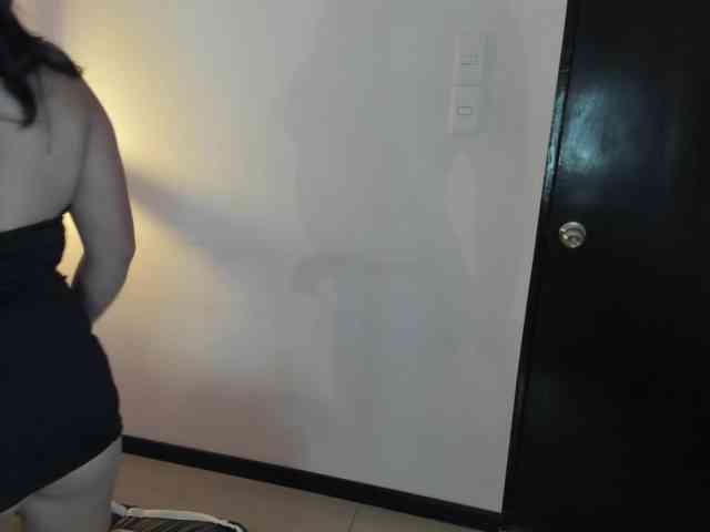 NATHALYMILLER-VC webcam