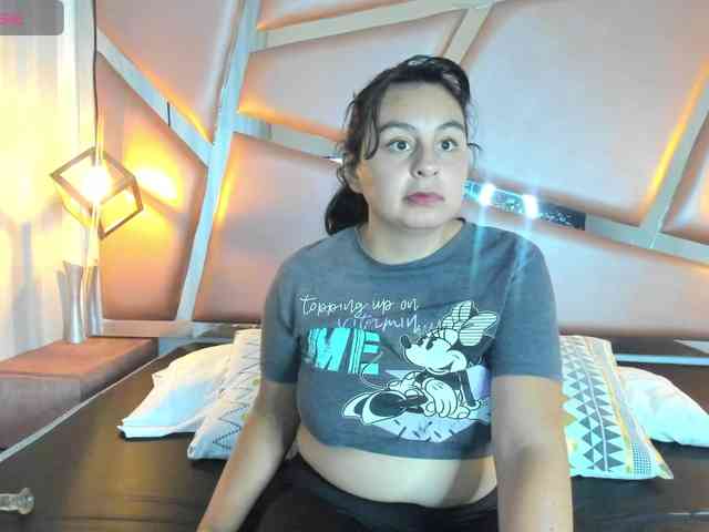 NATHALYMILLER-VC webcam