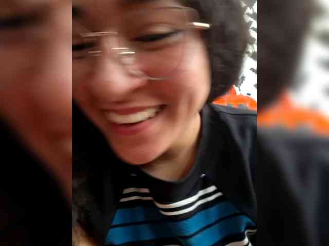Lexiiee1 webcam