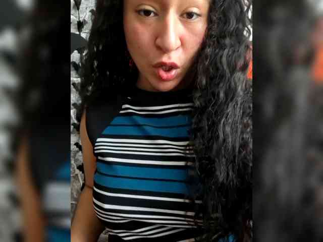 Lexiiee1 webcam