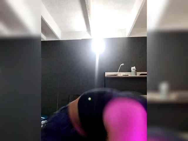 ValenRusso webcam