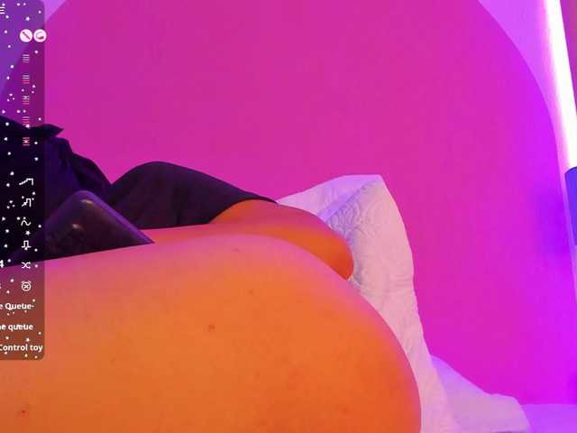 jasmin-hamdan's BongaCams show and profile