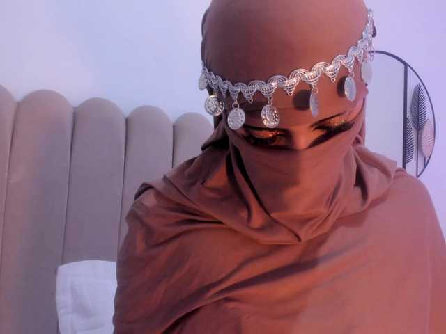 jasmin-hamdan's BongaCams show and profile