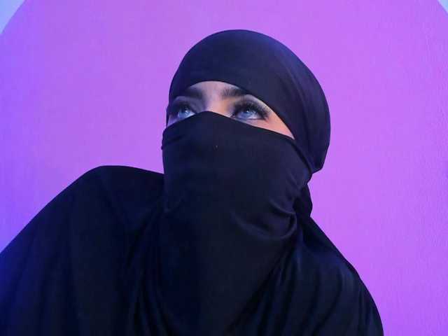 jasmin-hamdan's BongaCams show and profile