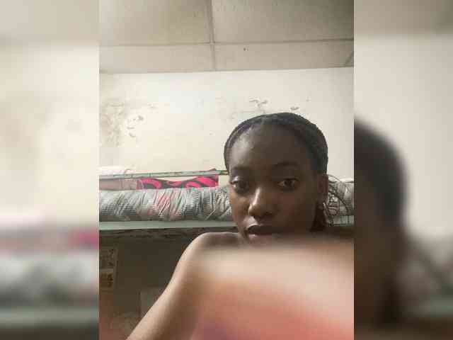 Sweetmary-5 webcam