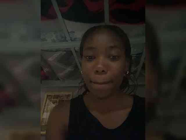 Sweetmary-5 webcam