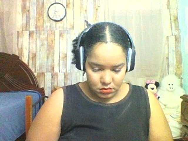 sarahlove16 from BongaCams is Freechat