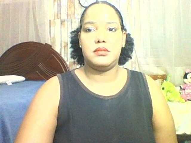 sarahlove16 — hey  LOVENSE ON ! daddy lets play naked 100 tokens