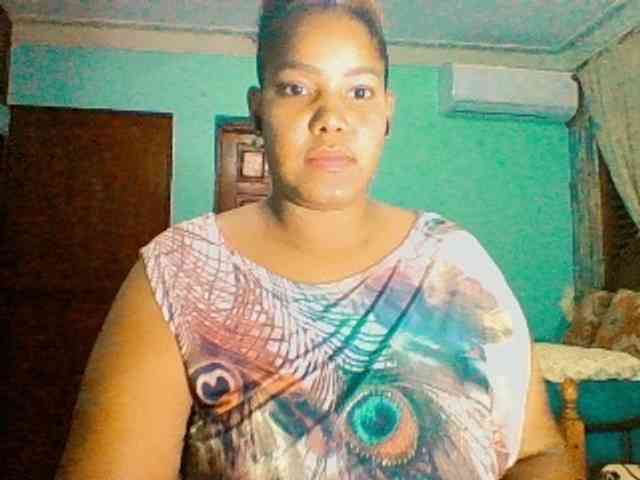 sarahlove16 webcam