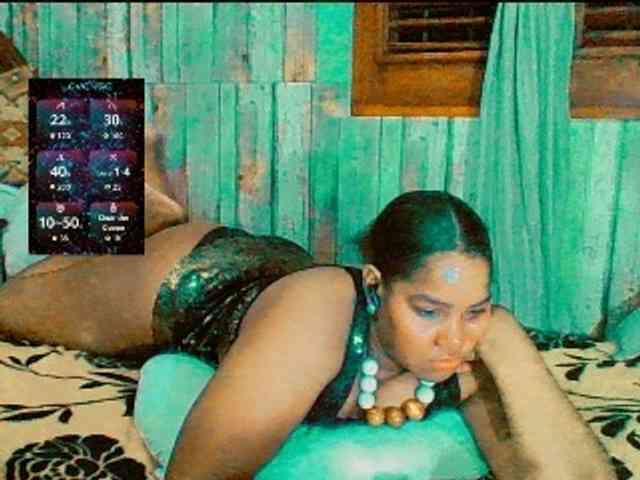 sarahlove16 webcam