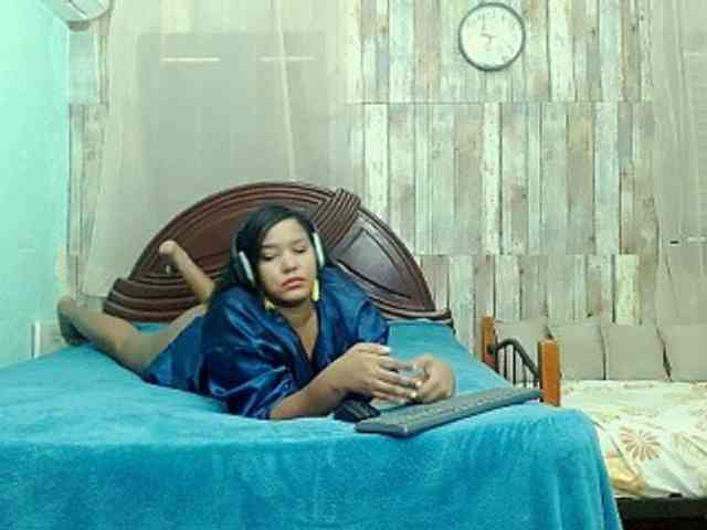 sarahlove16 sarahlove16