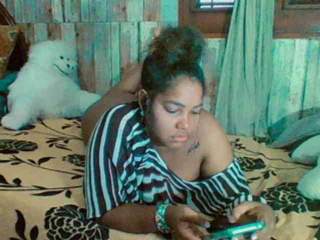sarahlove16 webcam