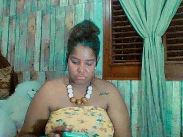 sarahlove16 webcam