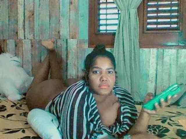 sarahlove16 webcam
