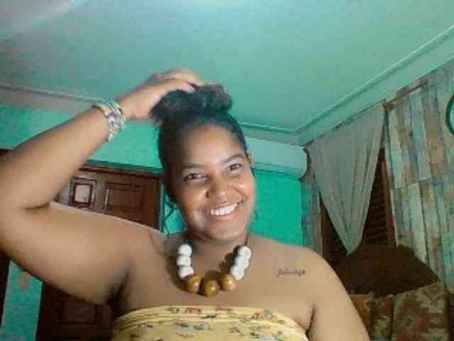 sarahlove16 webcam
